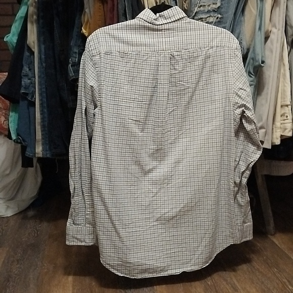 Ralph Lauren Dress Shirt Size Medium - Picture 2 of 3